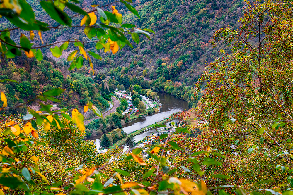 Wunderbarer Blick von den Taunus-Höhen bei Lahnstein, ins Lahntal